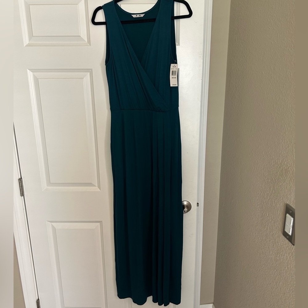 Three Dots Sleeveless V-Neck Sheath Maxi Dress NEW w TAGS